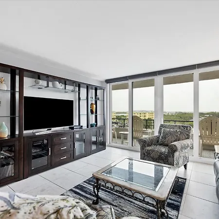 Anchorage Resort 8Th Floor Condo In Siesta Key With Private Beach Access Pool Boat Dock 0894